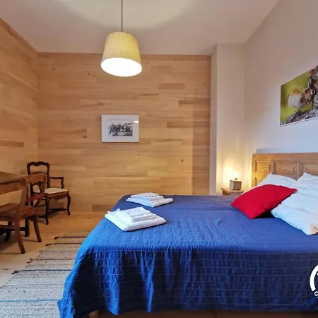 Domaine De Stony - Eco-gites Et Vignoble Guest house